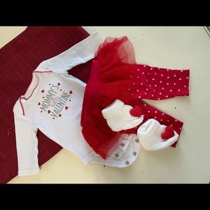Newborn Infant Girl Valentine’s Outfit